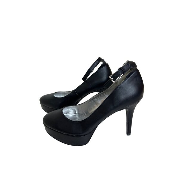 Guess Women's Black Ankle Strap Platform Pump Heels 6 - Picture 4 of 9